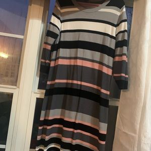 Torrid size 2 dress great stretch